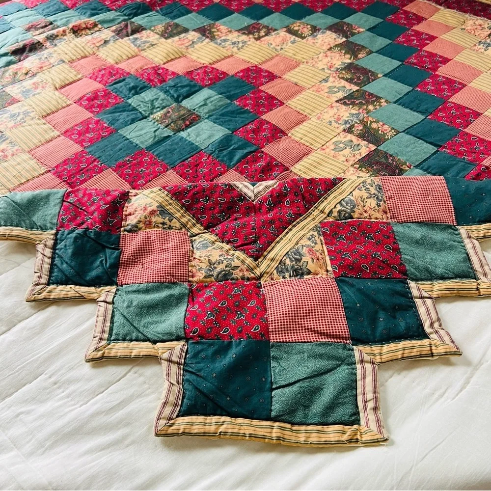 Vintage Patchwork King Size Quilt in Multicolor Design